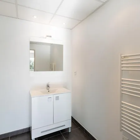 Διαμέρισμα Matteo Laricio *